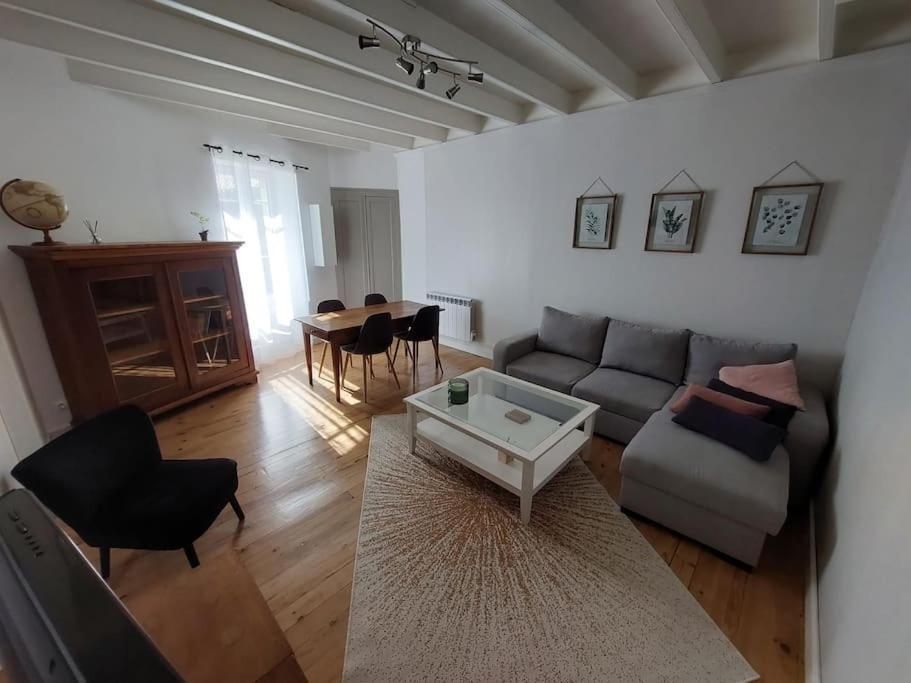 Fontaines  La Maisonnette Du Marais מראה חיצוני תמונה